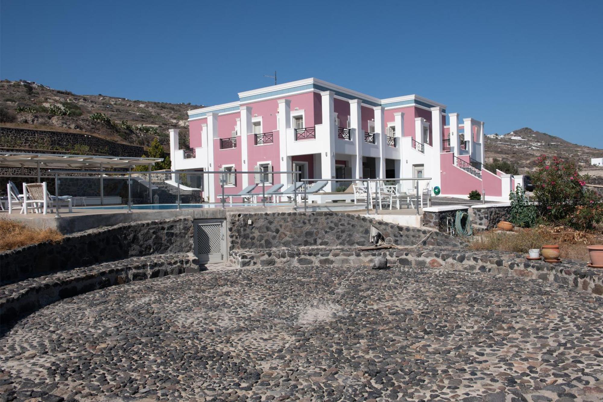 Vourvoúlos Rose Suites מראה חיצוני תמונה