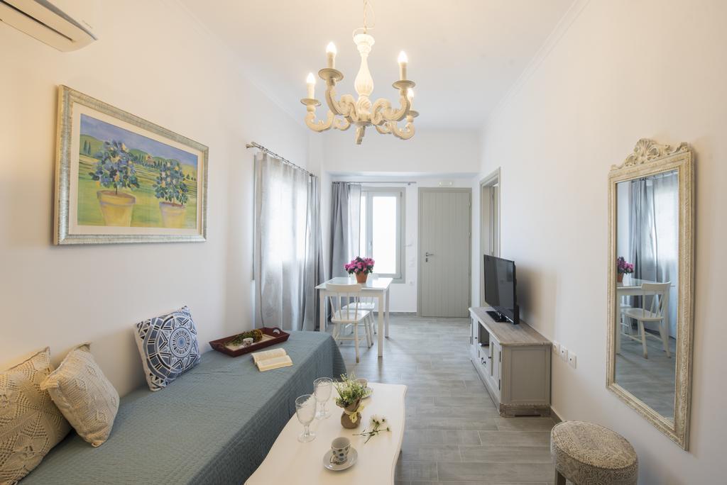 Vourvoúlos Rose Suites מראה חיצוני תמונה