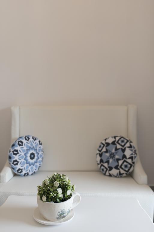 Vourvoúlos Rose Suites מראה חיצוני תמונה