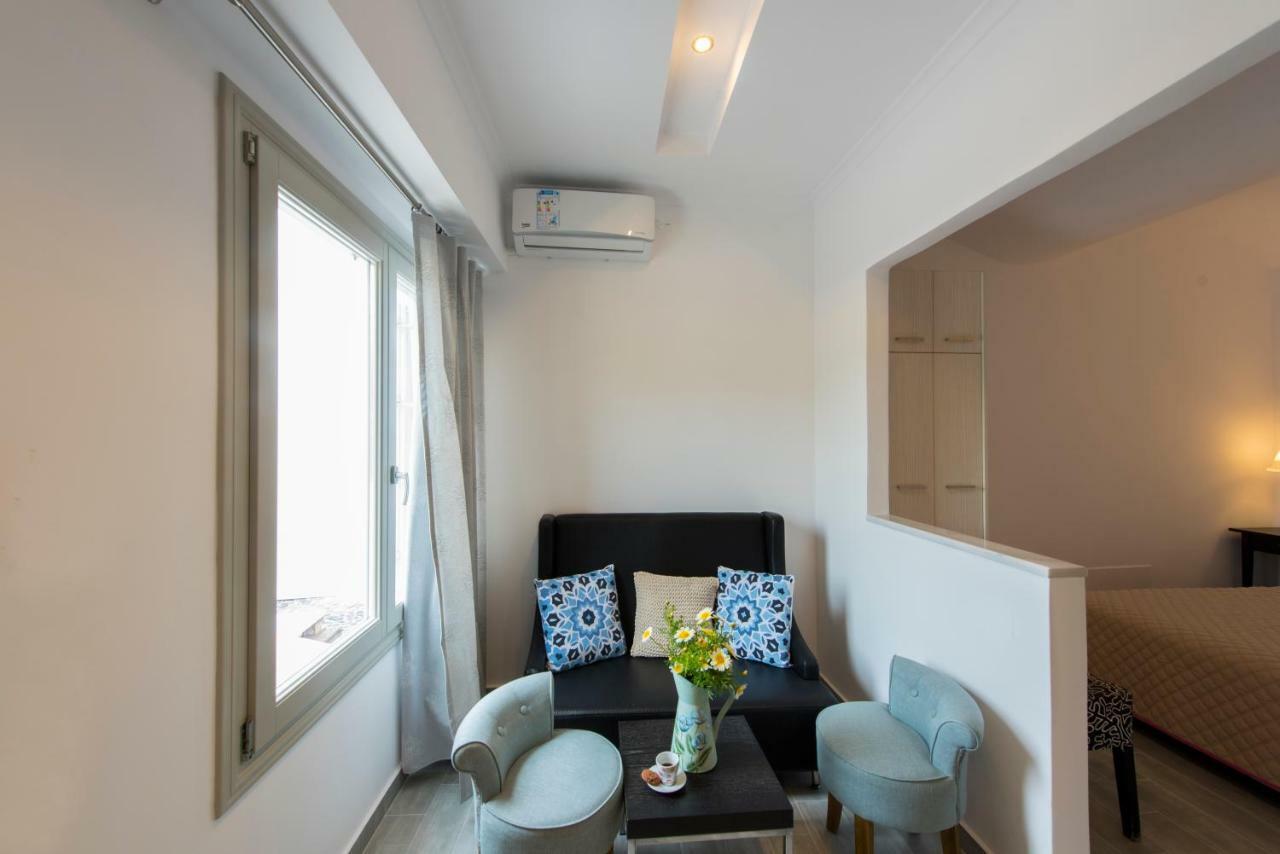 Vourvoúlos Rose Suites מראה חיצוני תמונה